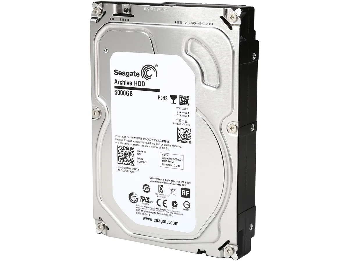 Seagate Seagate ST5000AS0011 5TB 5900 RPM 128MB SATA 6.0Gb/s 3.5" internal hard drive — photo du produit