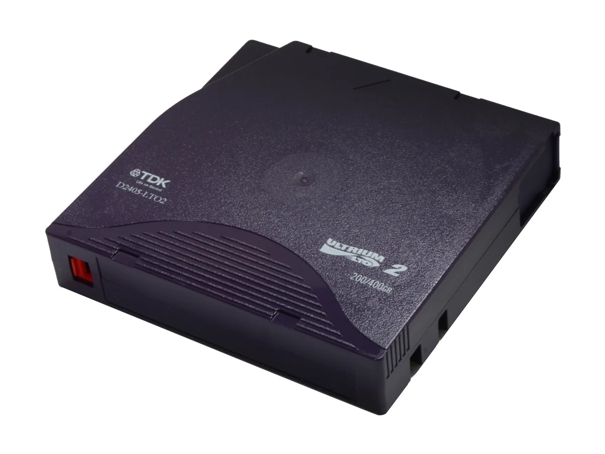 TDK TDK D2405-LTO2 LTO Ultrium 2 200/400GB backup media — снимка на продукта