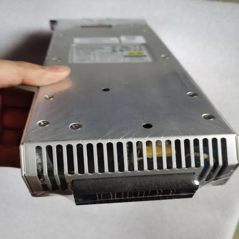 KHACHIMO KHACHIMO 620W ATX Power Supply HVP620-D5401 — product photo