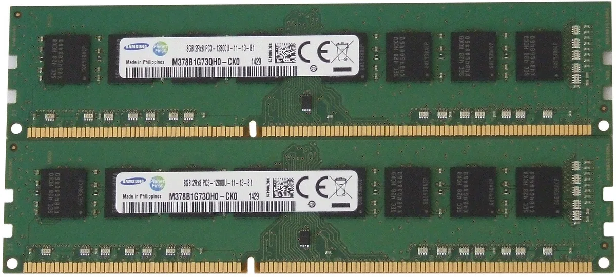 SAMSUNG SAMSUNG 16GB (2 x 8GB) DDR3 PC3-12800 240-pin DIMM desktop RAM — photo du produit
