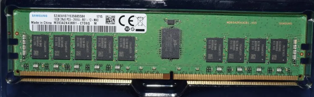 SAMSUNG SAMSUNG M393A2K43BB1-CTD 16GB DDR4 2666 2Rx8 RDIMM 1.2V 288-pin server RAM — 商品照片