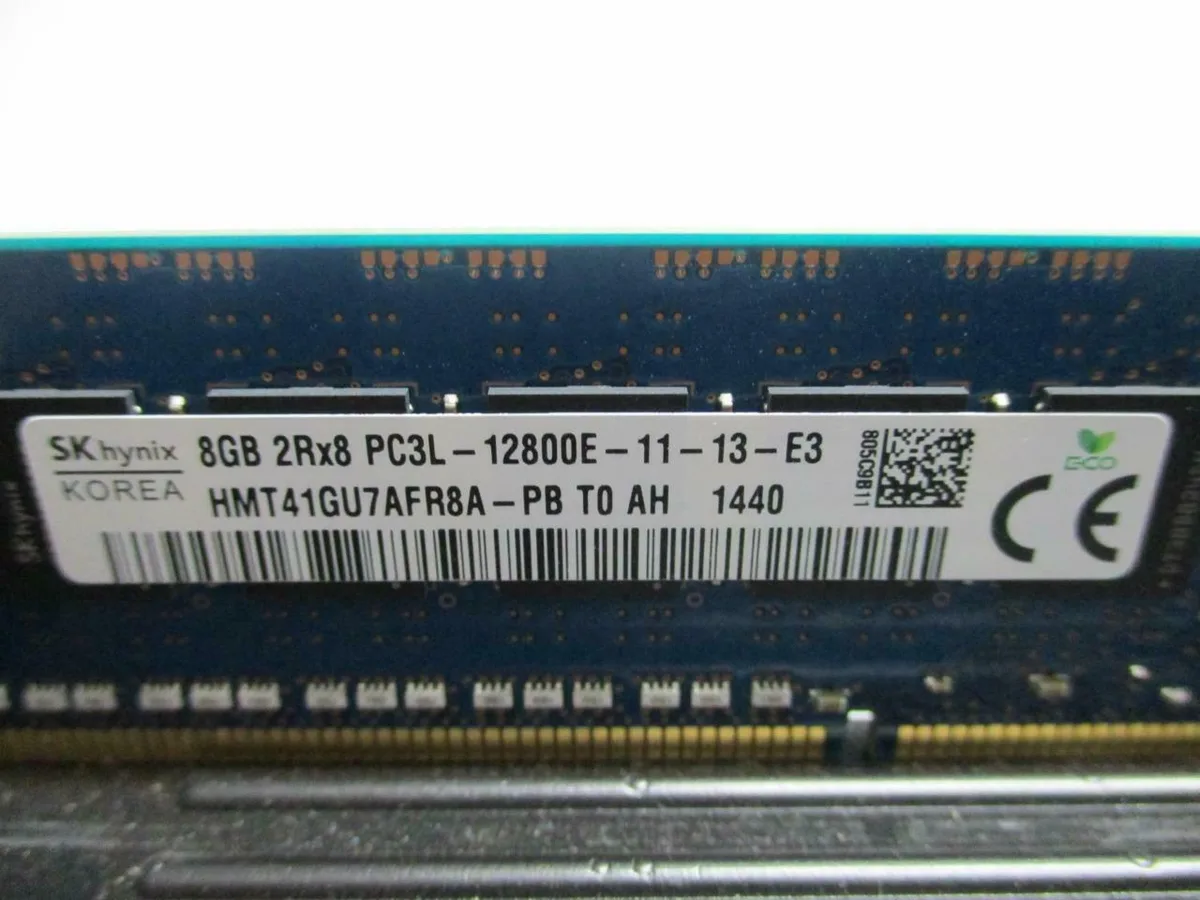 SK hynix SK hynix HMT41GU7AFR8A-PB 8GB DDR3 1600 ECC UDIMM 1.35V — product photo