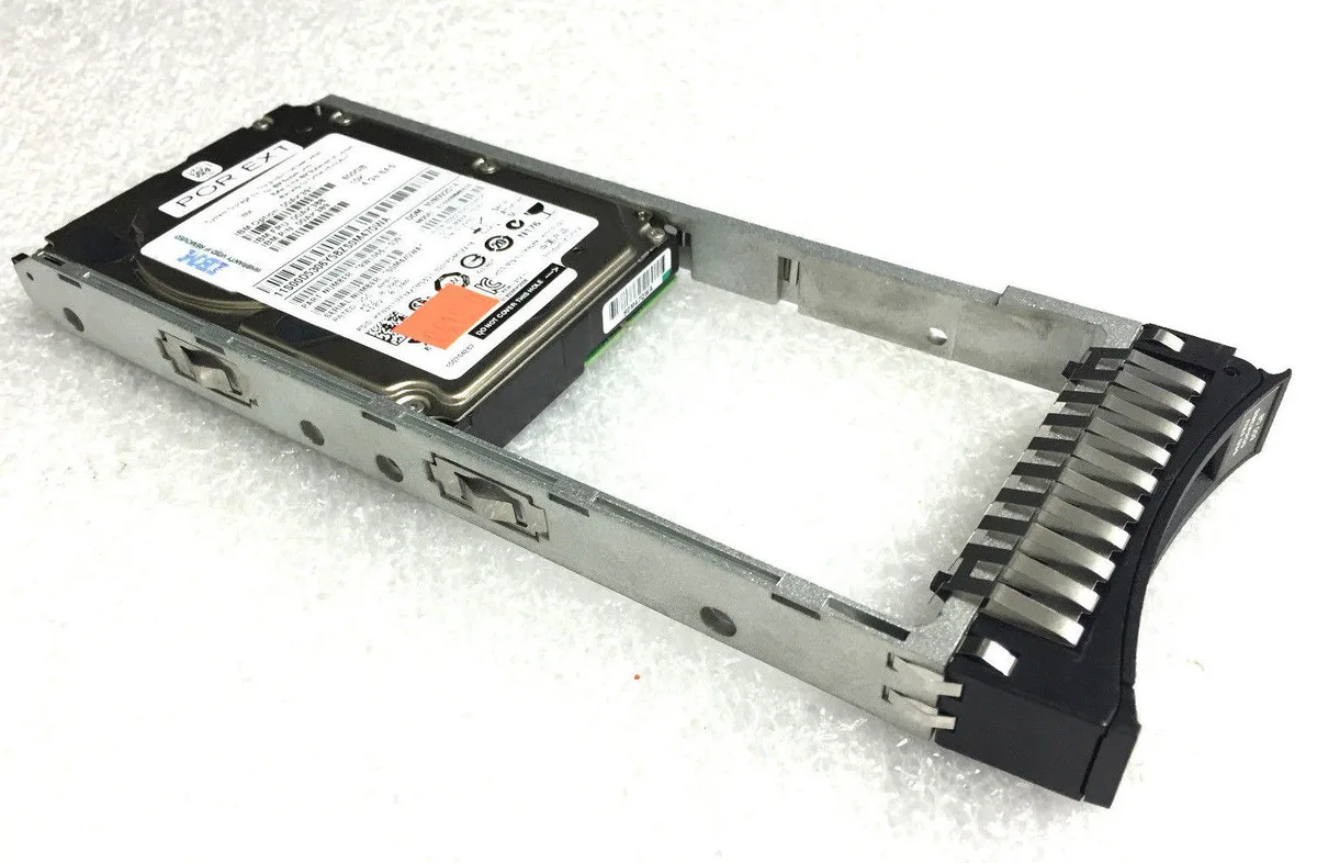 IBM IBM 00AK388 600GB 10000 RPM SAS 2.5" internal hard drive — foto del producto