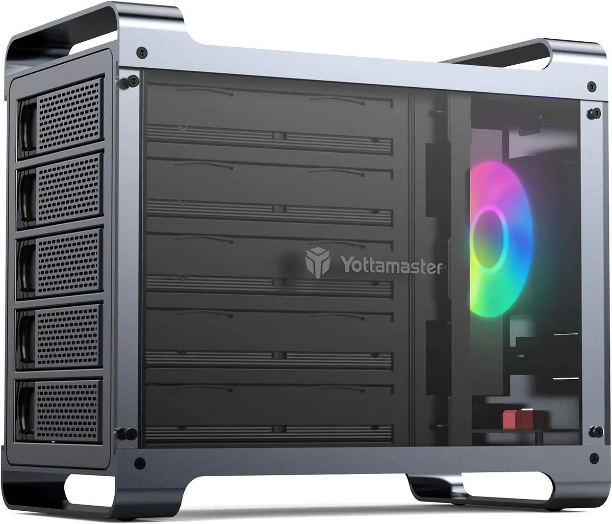 Yottamaster Yottamaster 5 Bay Hard Drive Enclosure 2.5" 3.5" SATA USB 3.0 Type-B 18TB Aluminum 80mm RGB Fan — 제품 사진
