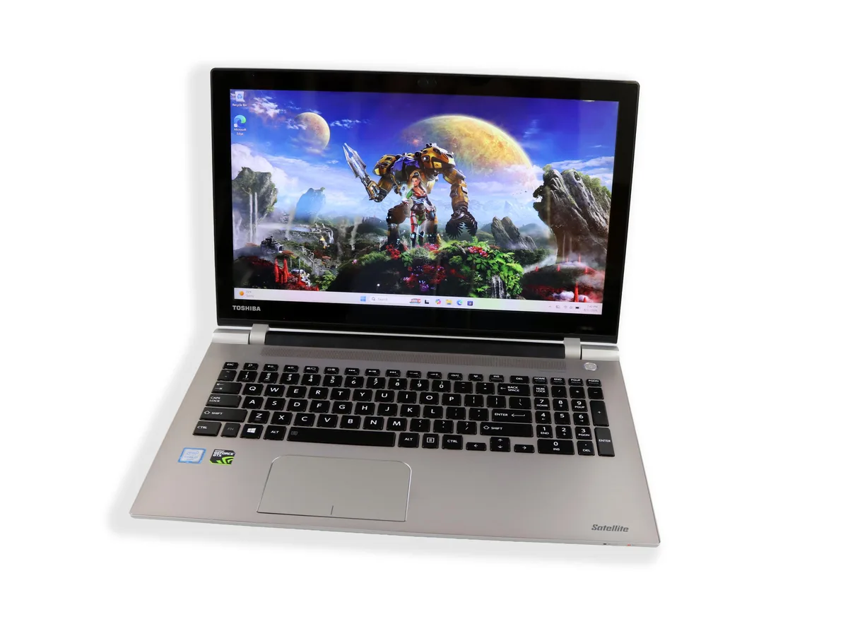 Toshiba Toshiba S55t-C laptop i7-6700HQ 16GB 256GB GTX 950M 15.6 4K touch — product photo