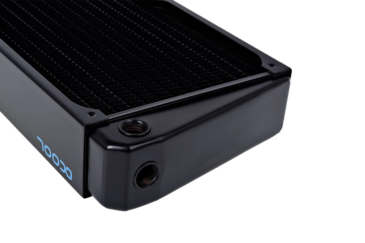 Alphacool Alphacool NexXxoS XT45 Full Copper X-Flow 140mm Radiator — photo du produit