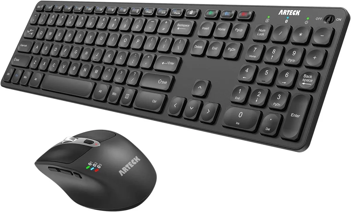 Full-size gaming keyboard with magnetic linear switches and 3.5mm travel