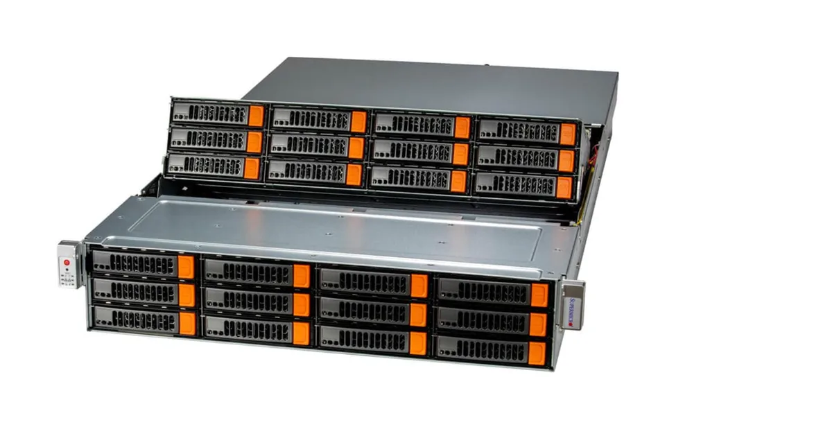 2U rack server chassis with 24 front 3.5 inch drive bays