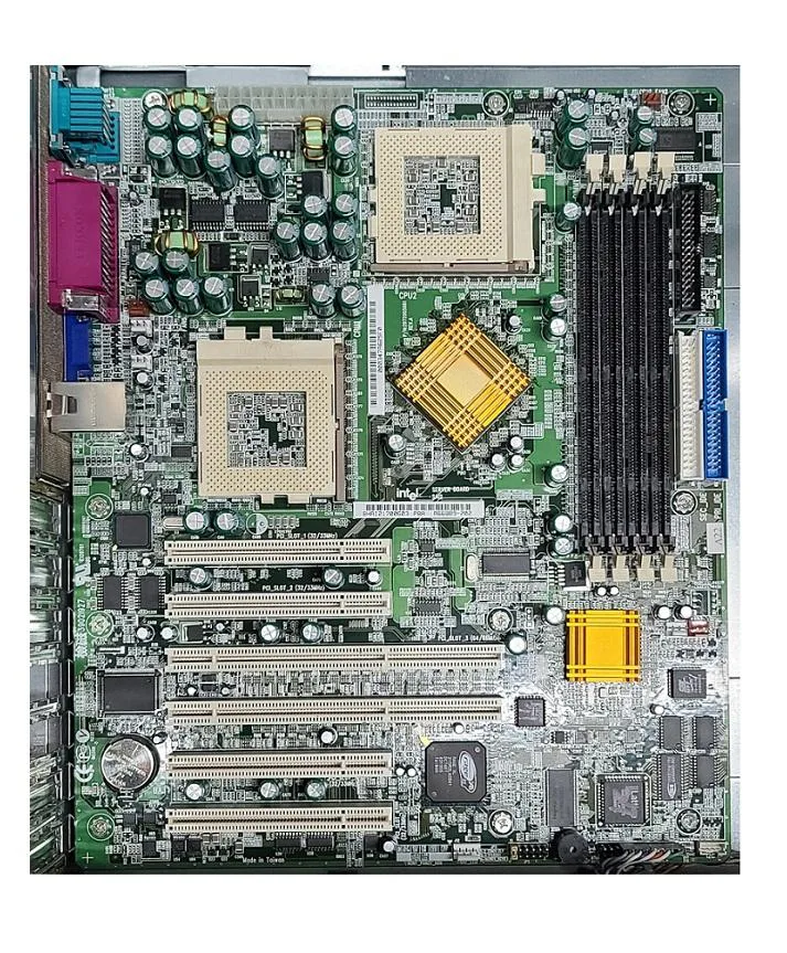 Intel Intel SAI2 PGA-370 Dual Xeon ATX Server Motherboard — product photo