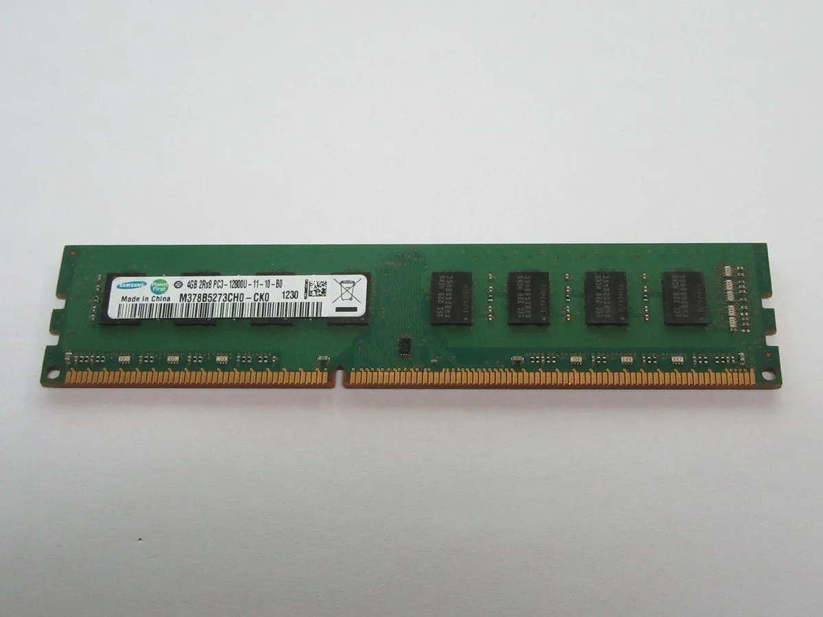 SAMSUNG SAMSUNG M378B5273CH0-CK0 4GB DDR3 1600 desktop RAM — photo du produit