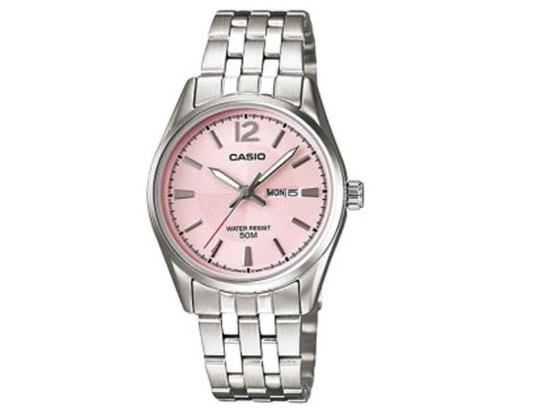 CASIO CASIO LTP1335D-5A 36mm pink analog watch — product photo