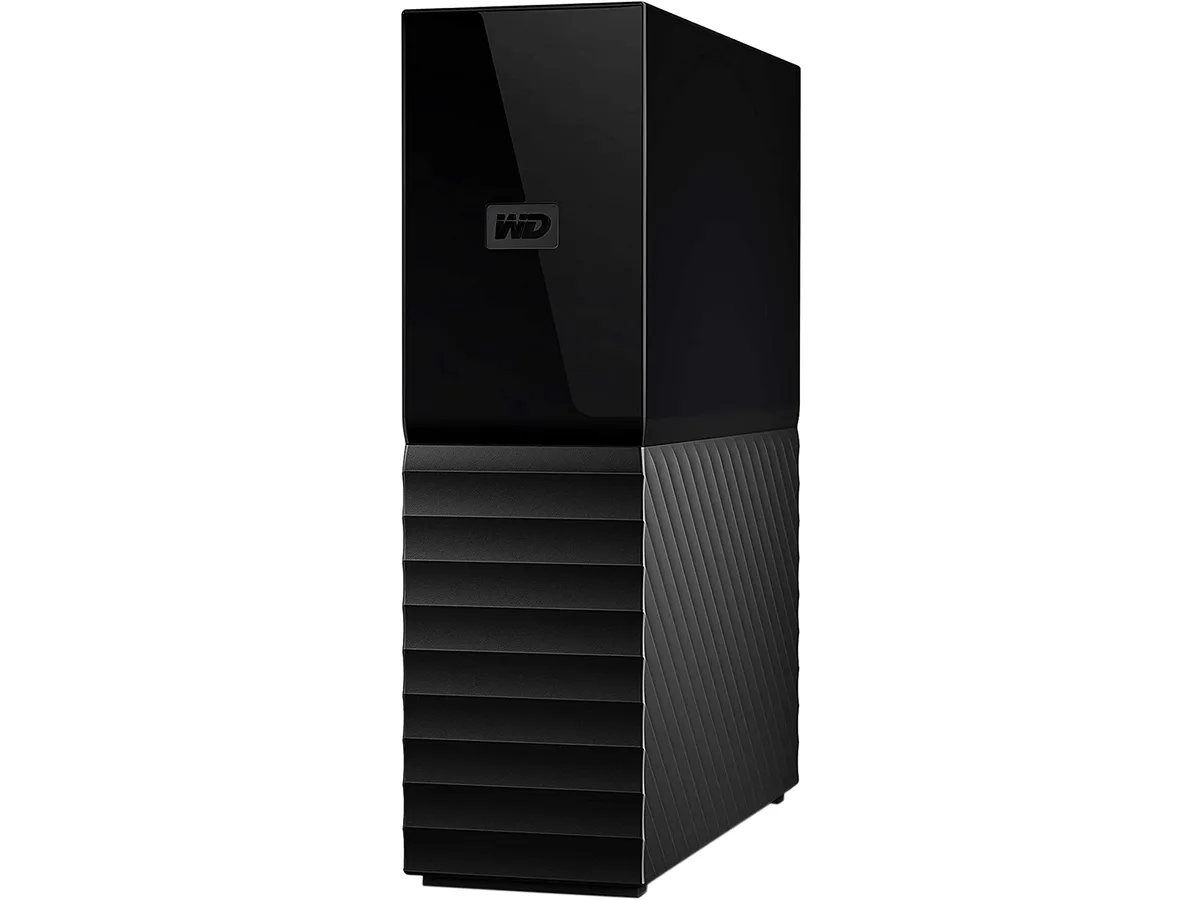 Western Digital Western Digital WDBBGB0160HBK-NESN My Book 16TB USB 3.0 external hard drive — photo du produit