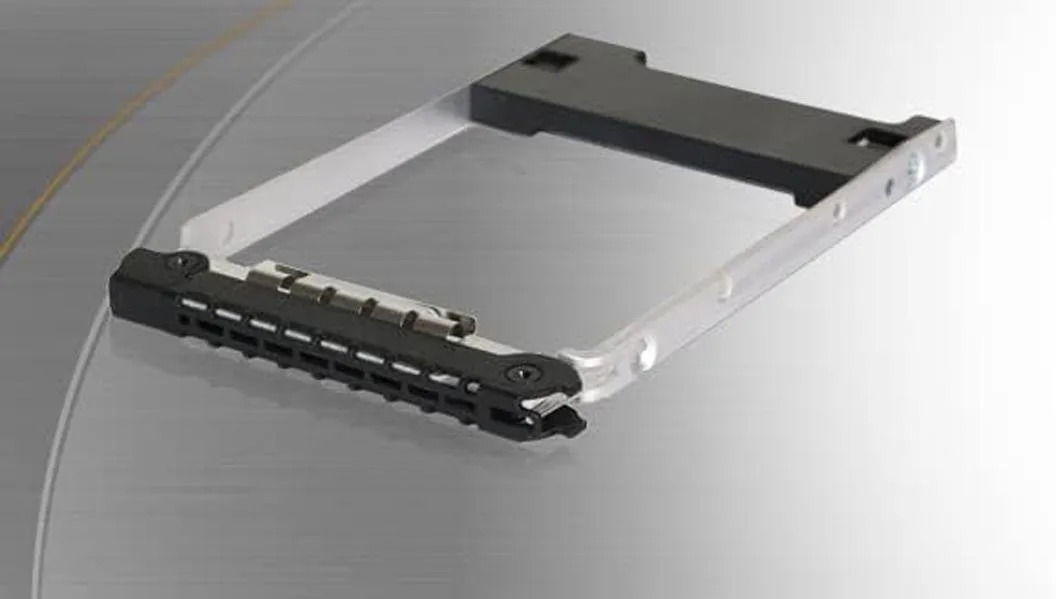 ICY DOCK ICY DOCK ToughArmor MB993SK-B MB411SPO-2B 2.5 SATA SAS Drive Tray — foto del producto