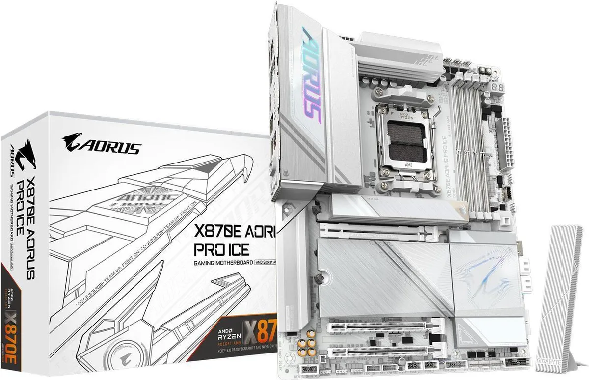 GIGABYTE GIGABYTE X870E AORUS PRO ICE AM5 LGA 1718 ATX DDR5 4x M.2 PCIe 5.0 USB4 Wi-Fi 7 2.5GbE LAN — product photo