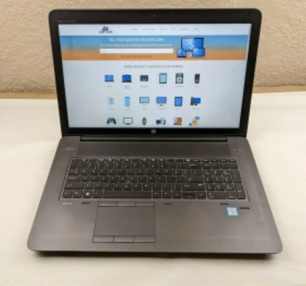 HP HP ZBook Studio G3 laptop Intel Core i7-6700HQ 2.6GHz 16GB 512GB NVME 15.6 — toote foto