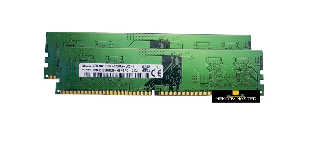 Two green DDR4 UDIMM sticks, black chips, gold contacts