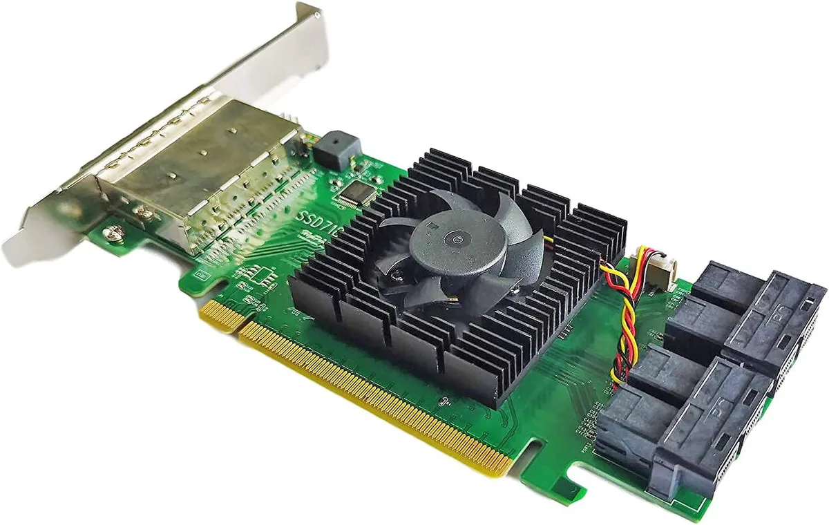 HighPoint Technologies, Inc. HighPoint Technologies, Inc. SSD7184 NVMe RAID AIC 8-Port — produktbilde