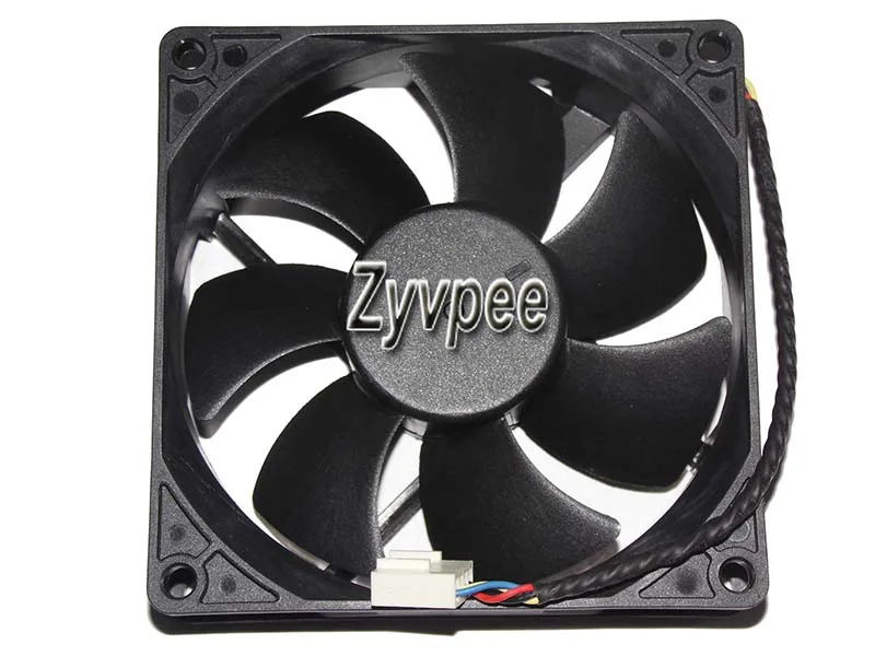 Zyvpee Zyvpee DS09225B12U P100 92mm 4-pin PWM case fan — 제품 사진