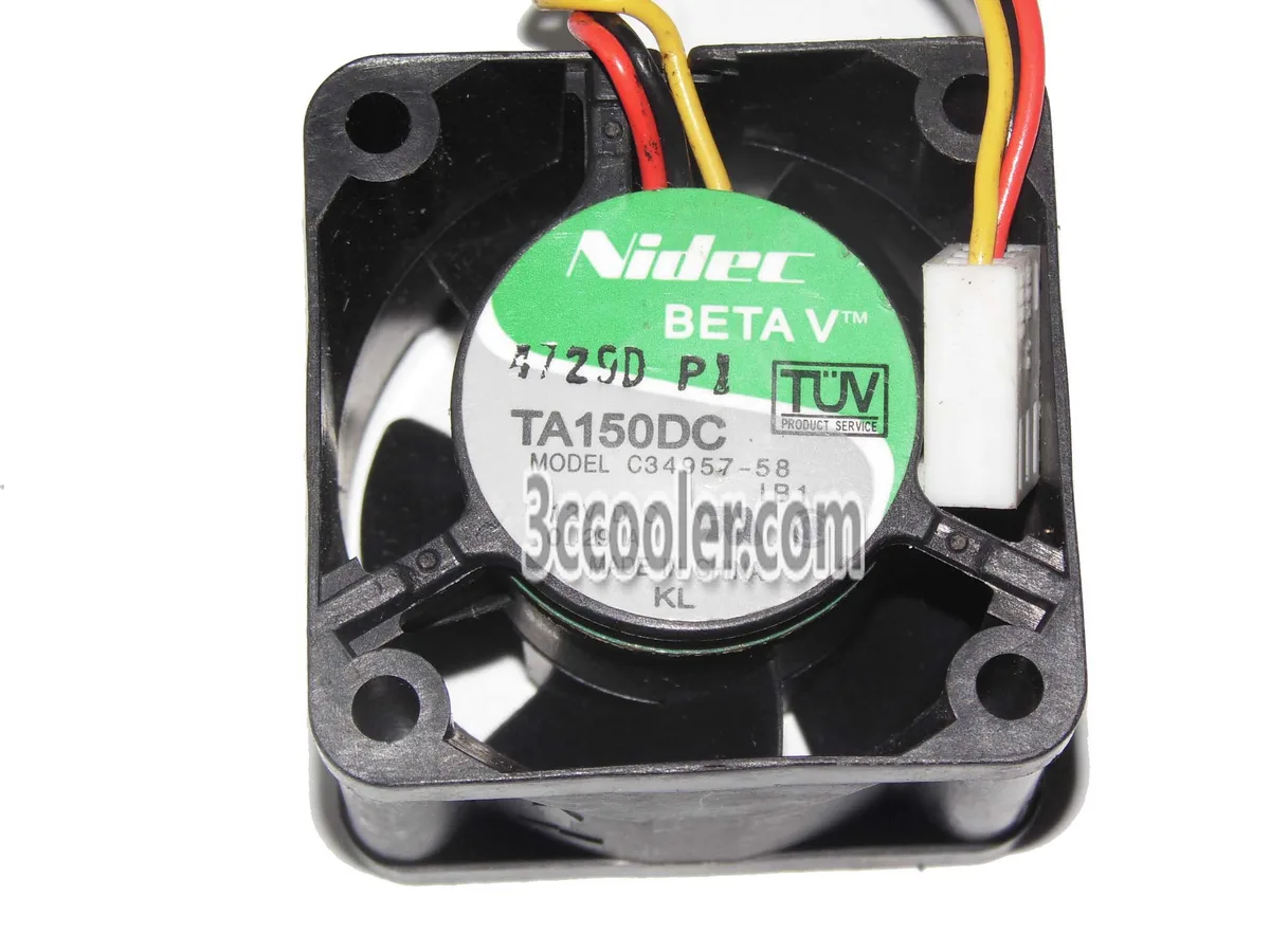 Small black square 40mm fan with three-pin connector