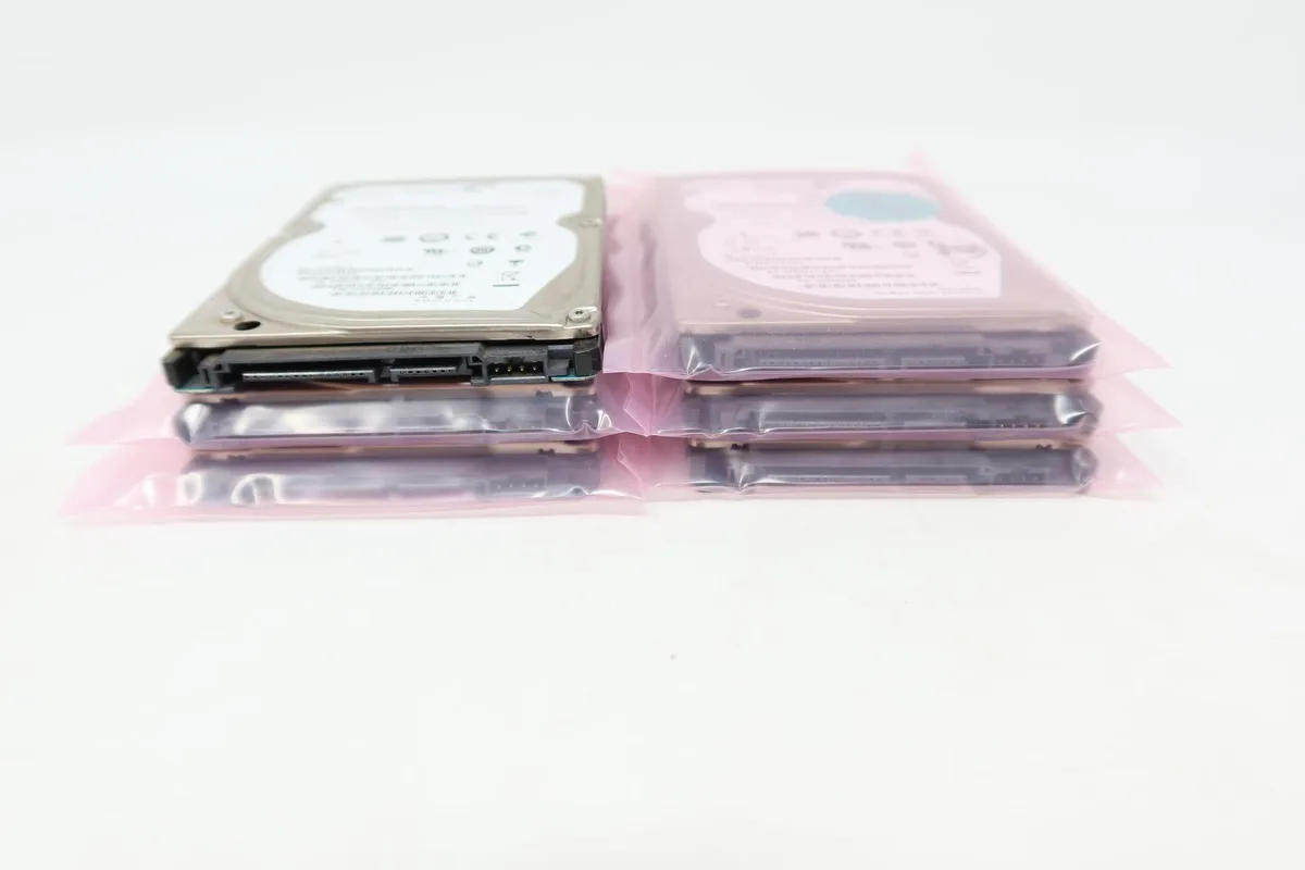 Seagate Seagate Momentus 7200.4 ST9250410ASG 250GB 2.5" SATA 7200RPM 16MB internal hard drive — foto do produto