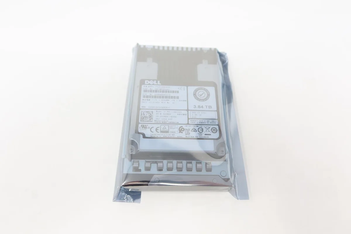 DELL DELL PX05SRB384Y XCRDV 3.84TB 12Gb/s SAS SSD 2.5" internal hard drive — 商品写真