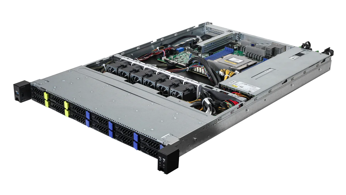 ASRock Rack ASRock Rack 1U8S4E-GENOA/2T 1U barebone server SP5 8 DIMM 4 NVMe 8 SATA dual 10GbE — 商品照片