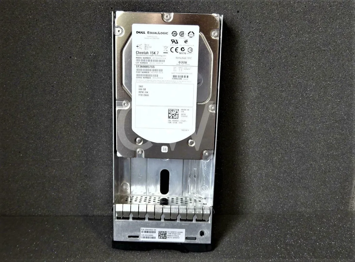 DELL DELL EQL 0VX8J 00VX8J 600GB 15000RPM 6G 3.5" SAS PS6000 With Caddy internal hard drive — 제품 사진
