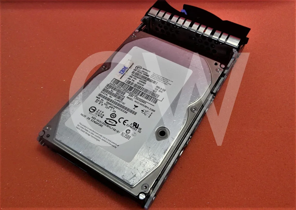 IBM IBM HUS154530VLS300 300GB 15000RPM 3.5" SAS internal hard drive — fotografia produktu