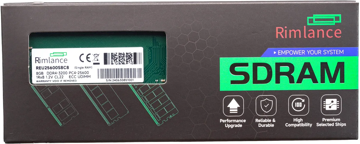 Green 288-pin DDR4 UDIMM with black chips, 8GB ECC module