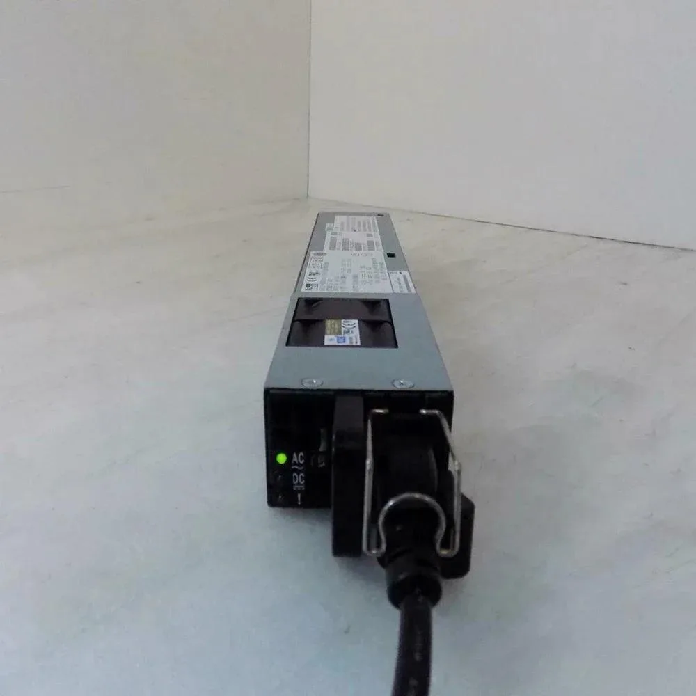 KHACHIMO KHACHIMO 650W JPSU-650W-AC-AFI FS9022 740-044332 QFX5100 Power Supply — photo du produit