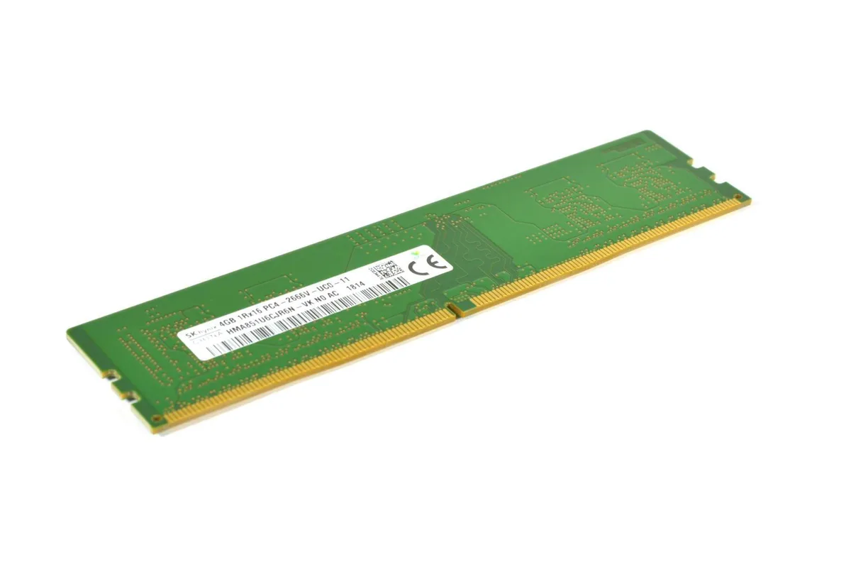 SK hynix SK hynix 4GB DDR4 2666 PC4-21300 1Rx16 desktop RAM — foto del producto