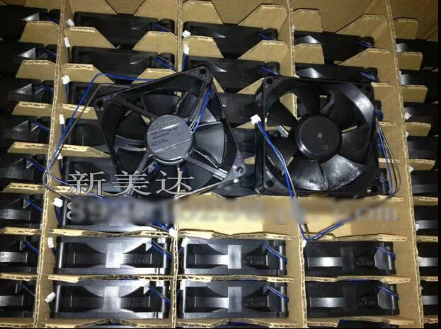 OEM Industries OEM Industries D08K-12TU 80mm 12V .19A 3 Pin Ball Bearing CPU cooler — fotografia produktu