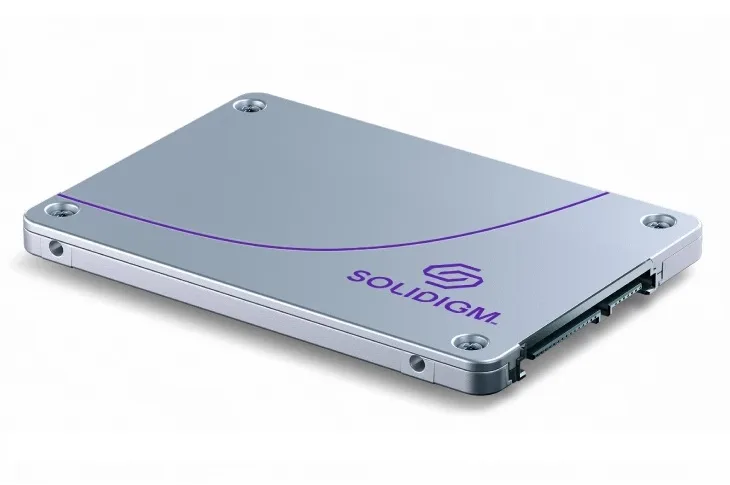 Solidigm Solidigm SSDSC2KB960GZ1Z D3-S4520 960GB 2.5" SATA enterprise SSD — product photo