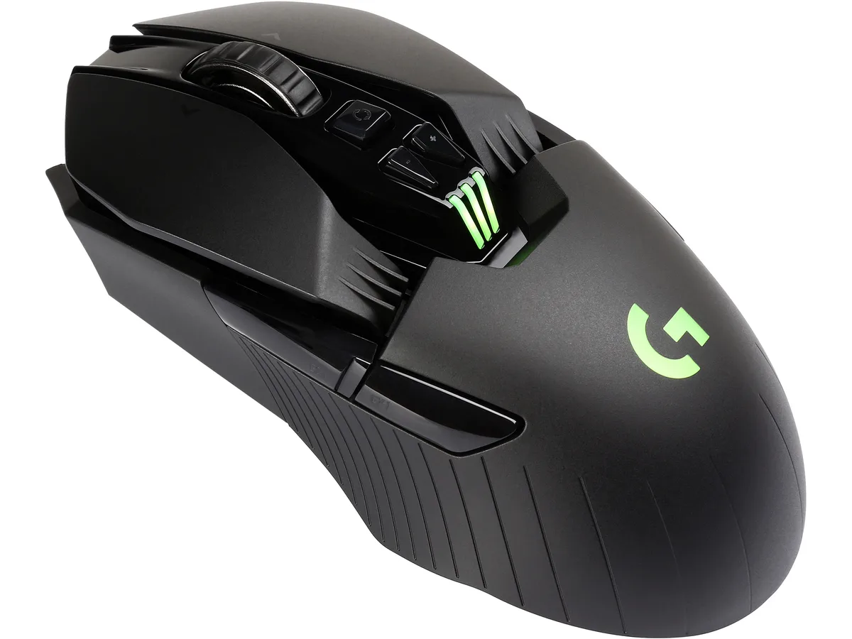 Black ambidextrous gaming mouse with 11 buttons, tilt scroll wheel and optional 10g weight