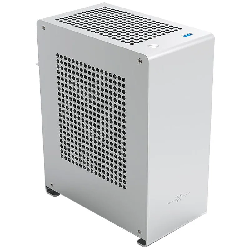Compact silver aluminium Mini-ITX chassis, 5.8L volume, single front USB 3.0 port