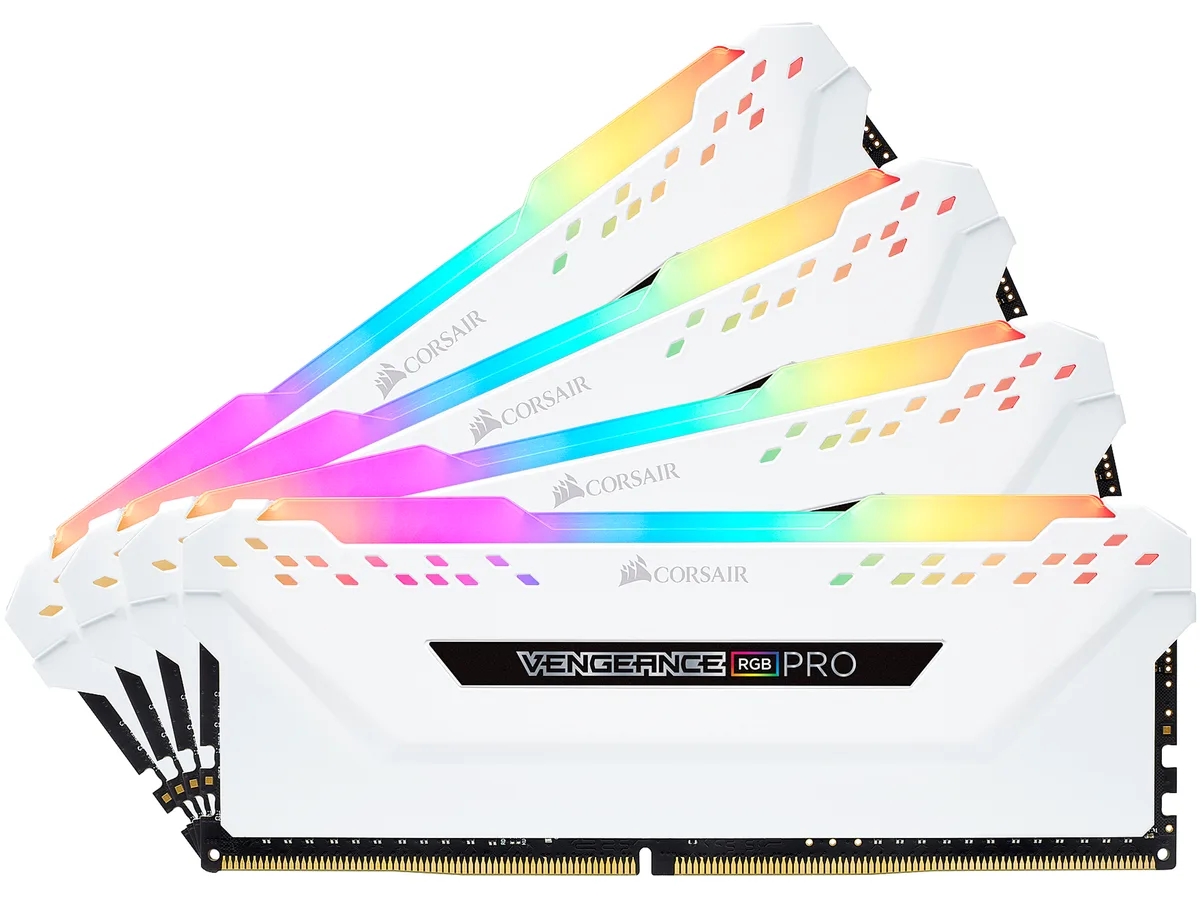 Corsair Corsair Vengeance RGB Pro CMW64GX4M4C3000C15W 64GB (4x16GB) DDR4 3000 CL15 White desktop RAM — photo du produit