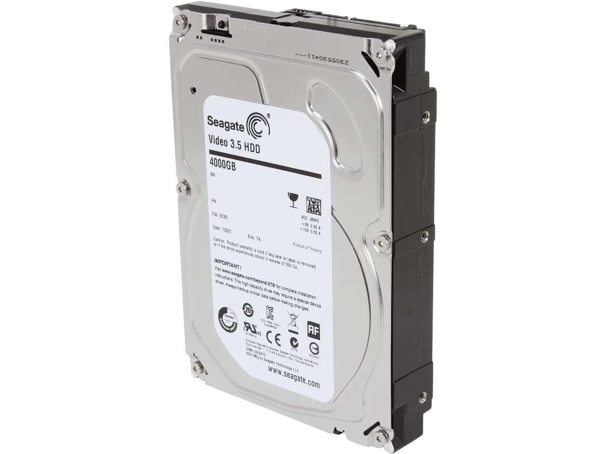 Seagate Seagate ST4000VM000 4TB internal hard drive 5900 RPM 64MB cache SATA 6.0Gb/s 3.5 — productfoto