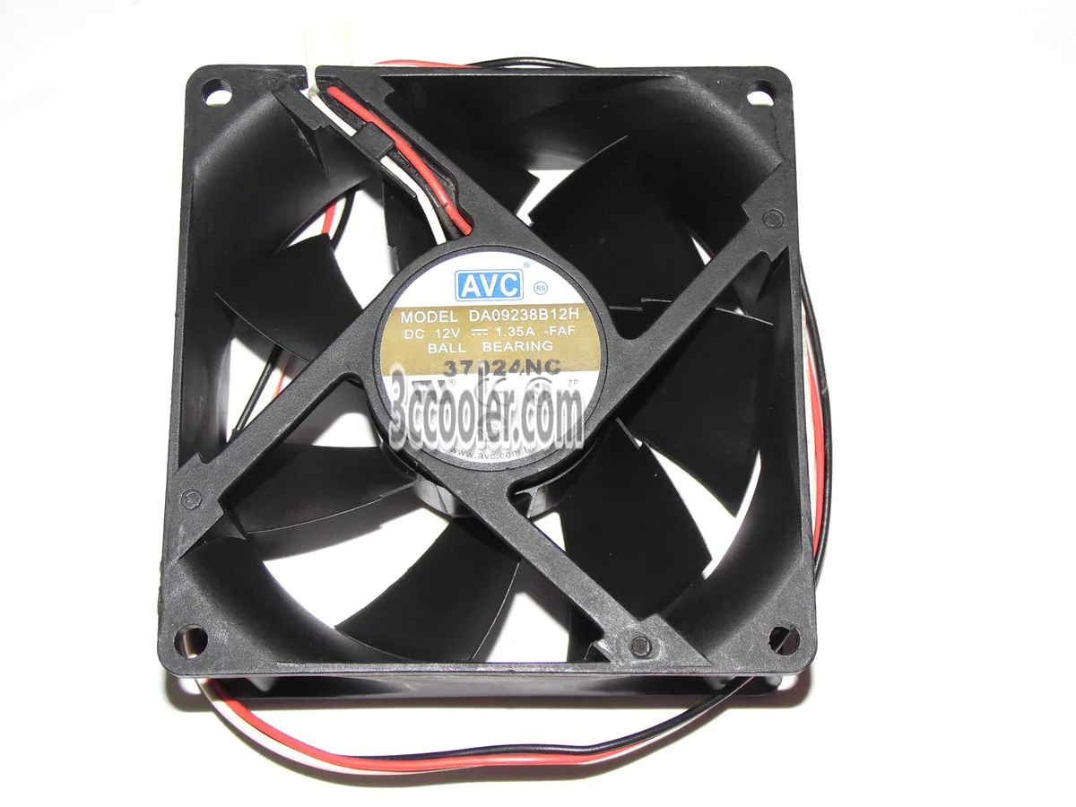 Black 92mm square fan with 38mm depth and three wires