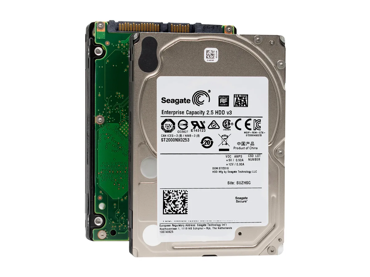 Seagate Seagate Exos 7E2000 ST2000NX0253 2TB 7200 RPM 2.5" laptop hard drive — fotografie produktu