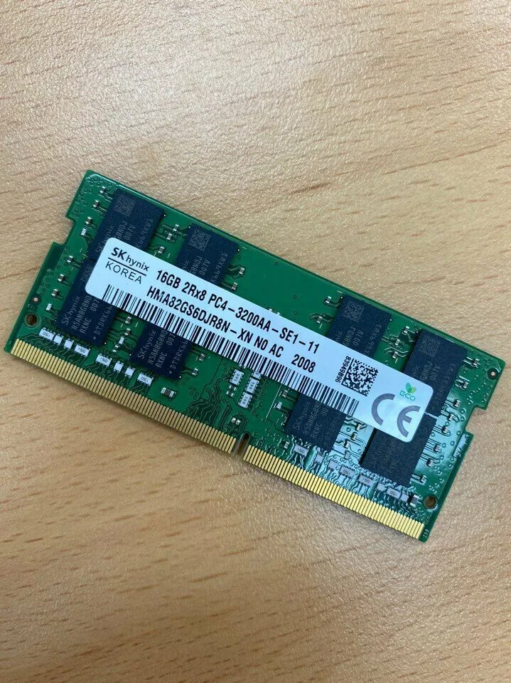 SK hynix SK hynix HMA82GS6DJR8N-XN 16GB DDR4-3200 CL22 2Rx8 laptop RAM — foto produk
