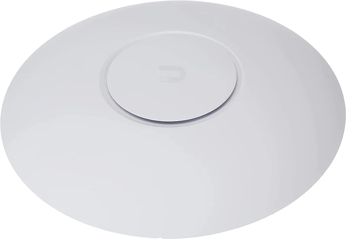 Ubiquiti Networks Ubiquiti Networks UniFi UAP-AC-PRO wireless router — صورة المنتج