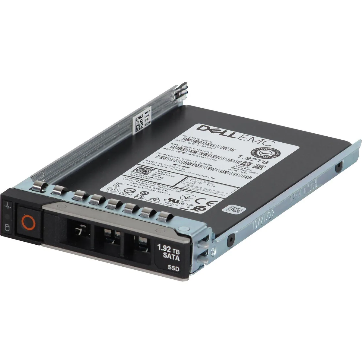 2.5 inch SATA SSD silver metal casing 7mm thick