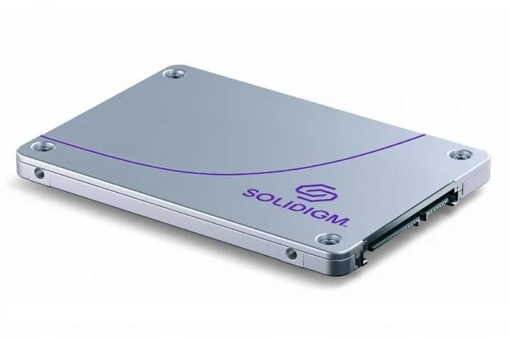 Intel Intel SSDSC2KG019TZ01 D3-S4620 1.92TB SATA 2.5in internal SSD — product photo