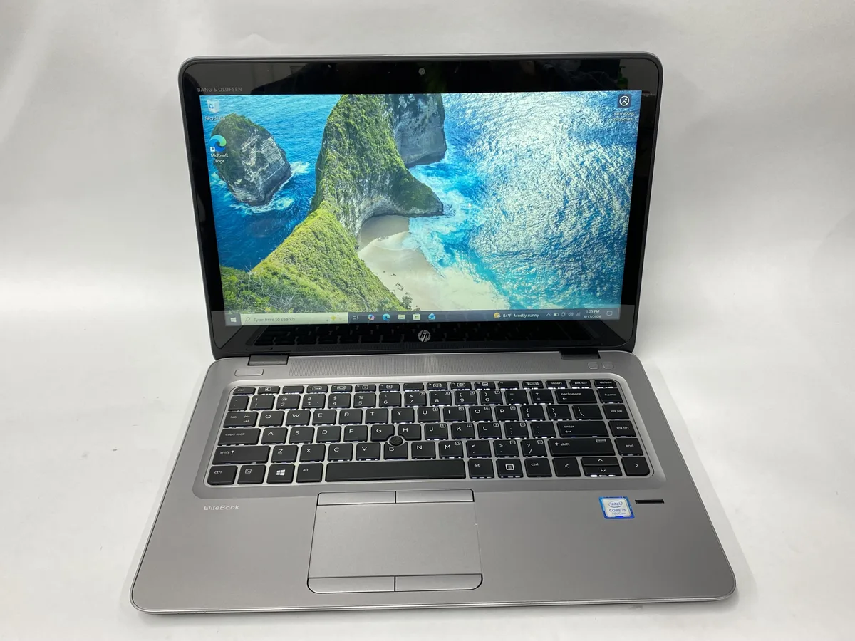 Silver HP EliteBook 840 G4 14 inch laptop closed view