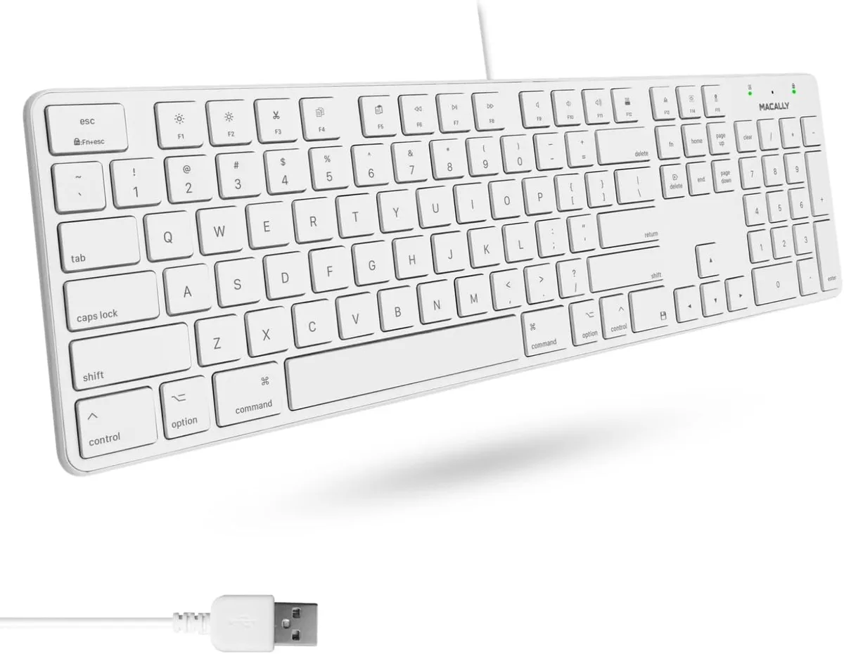 Full-size 104-key wired keyboard with scissor switches and 16 shortcut keys