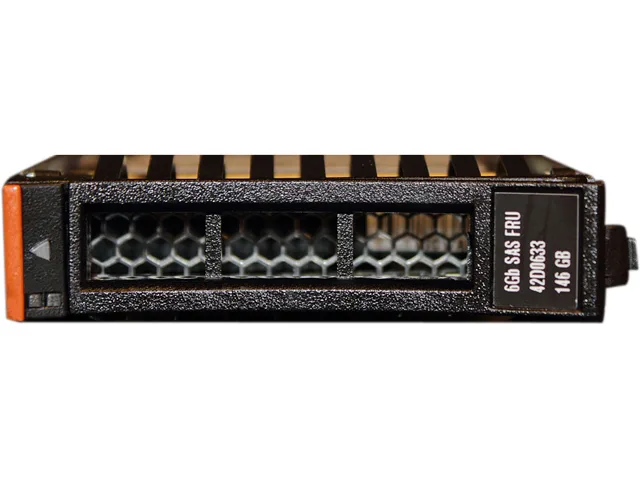 IBM IBM 42D0633 146GB 10000 RPM SAS 6Gb/s 2.5" internal hard drive — foto del producto