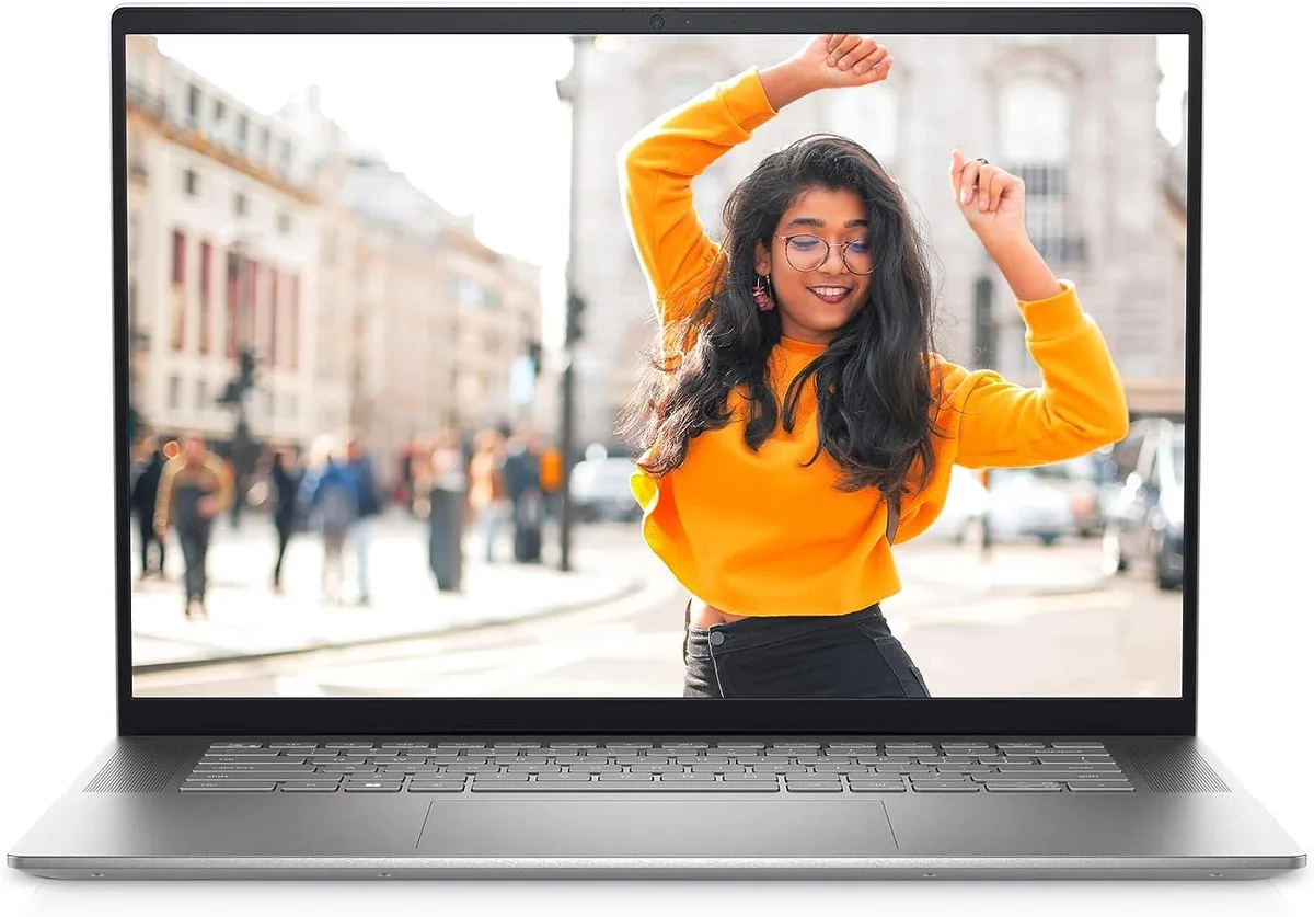 DELL DELL Inspiron 16 5620 laptop 16.0" FHD+ i7-1255U MX570 16GB 512GB Silver — photo du produit