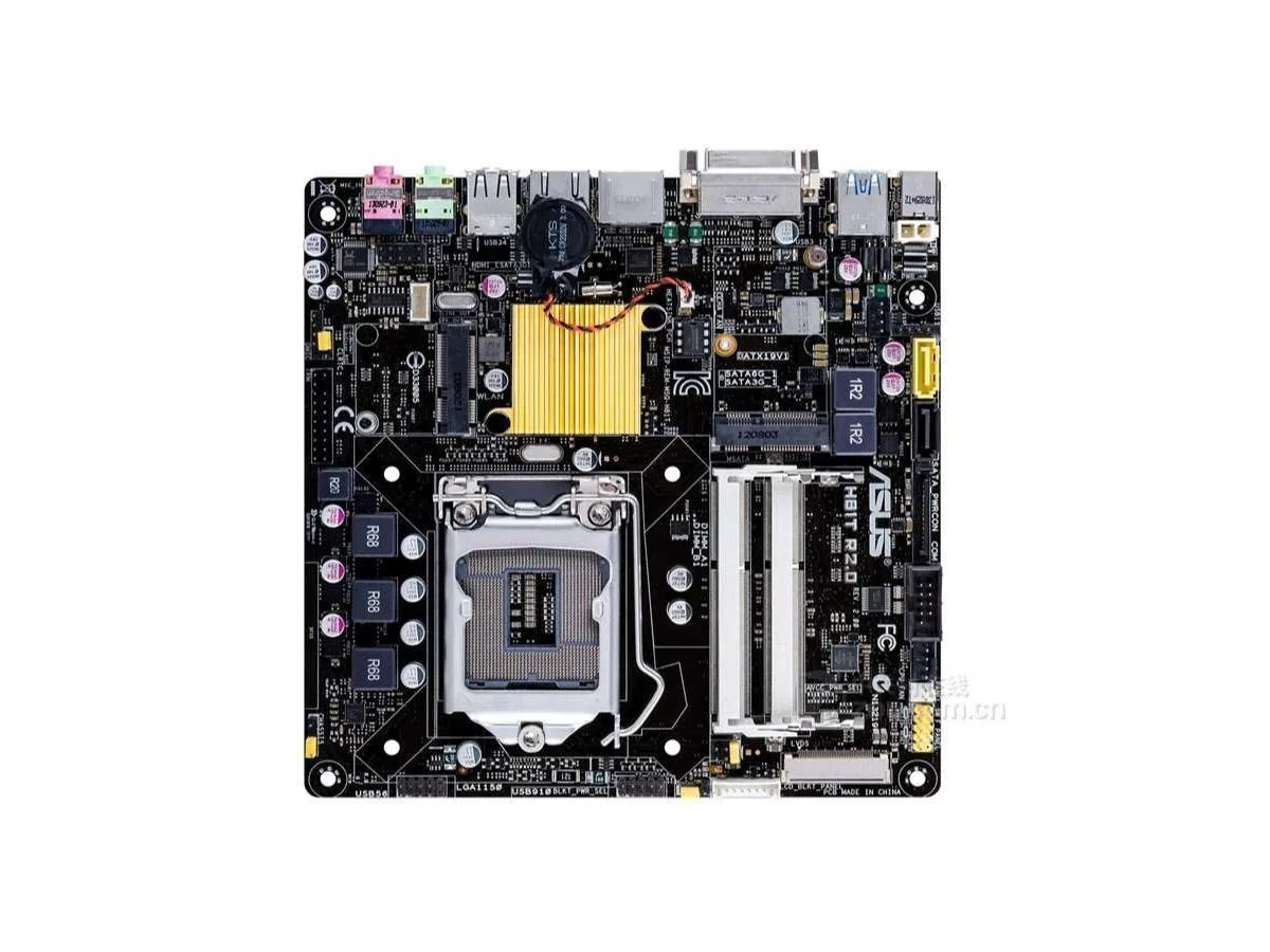 Green Mini-ITX motherboard with silver LGA 1150 socket and DDR3 slots