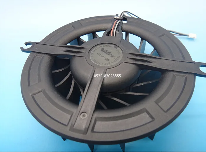 Black 120mm circular CPU fan with three-pin connector