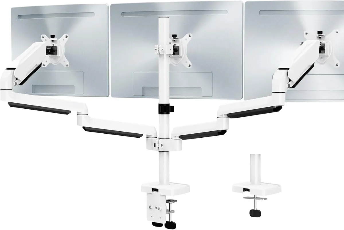 BFKK BFKK Triple Monitor Mount White 13-32" 4.4-17.6 lbs 75x75 100x100 VESA — fotografia produktu